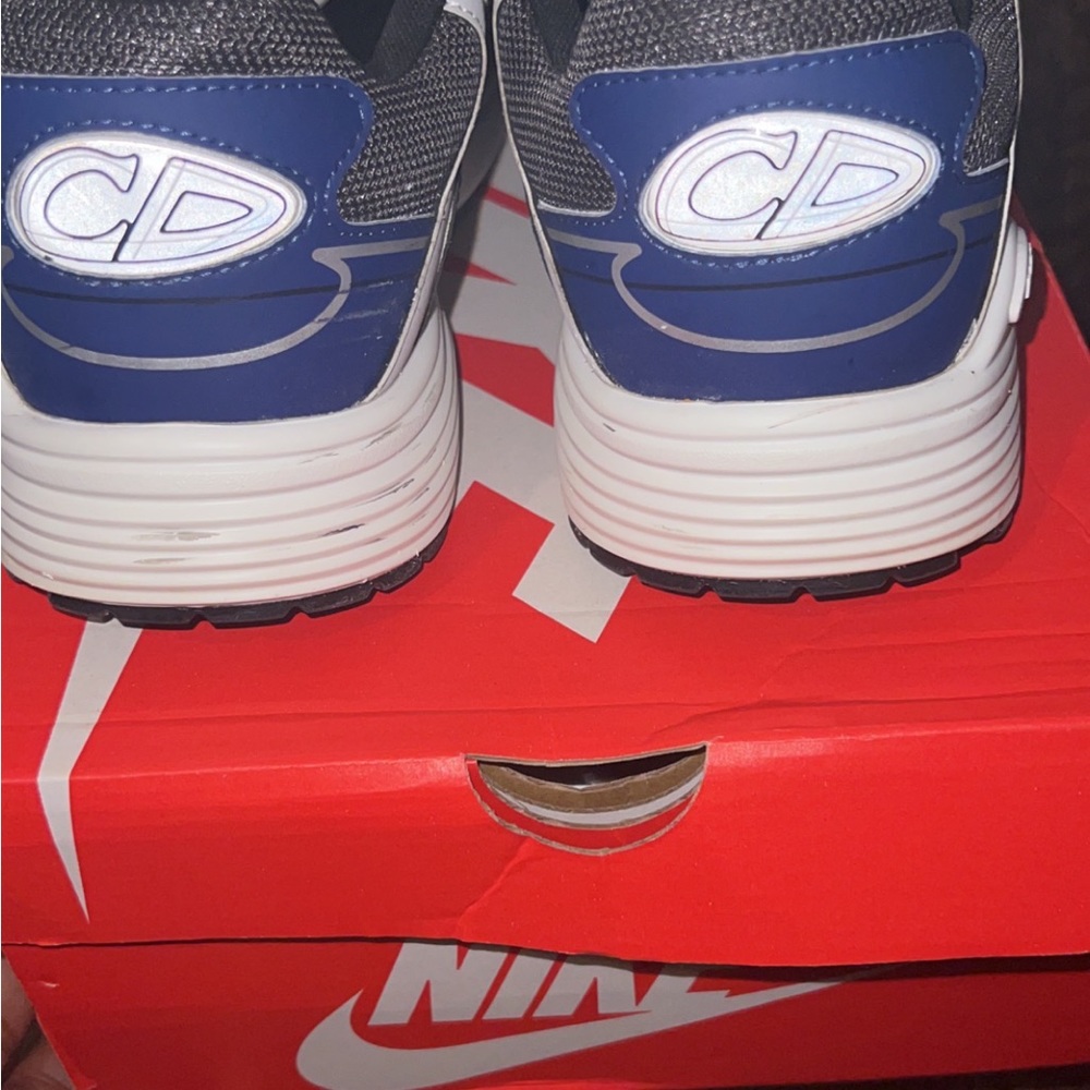 Fair Condition Dior B30 size 42 - Picture 3 of 5